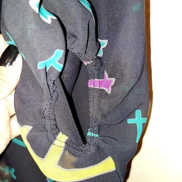 R.Rouge women’s top size medium - Picture 8 of 8